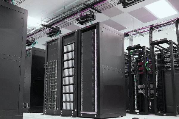 https://www.debbaut.solutions/wp-content/uploads/2018/08/fintech_IT_cybersecurity-Geneva-Lausanne.jpg