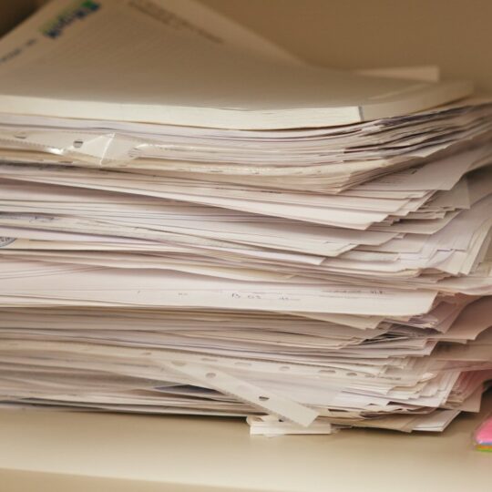 https://www.debbaut.solutions/wp-content/uploads/2023/02/2023_pile_documents_papiers-540x540.jpg