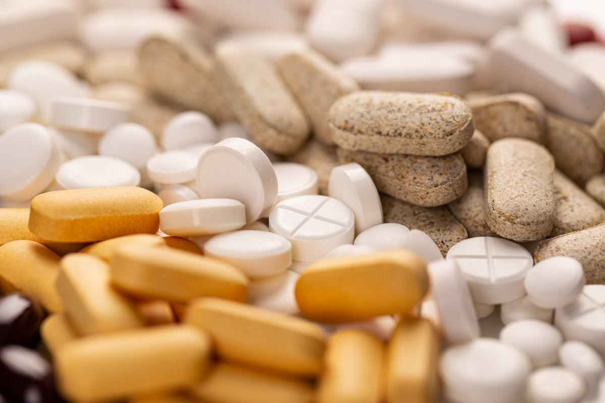 https://www.debbaut.solutions/wp-content/uploads/2023/06/2023_pharma_fabrication_pillules.jpg